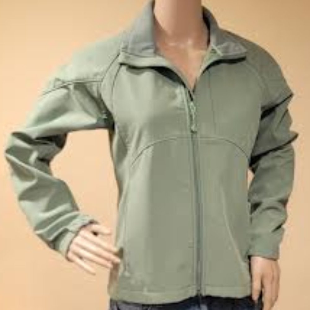 Black Diamond Women's Softshell Jacket, Green, Zip Pockets, Small